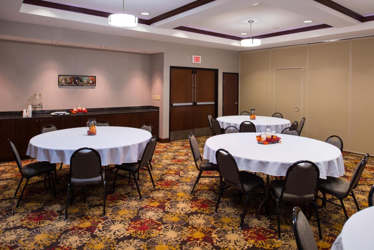 Holiday Inn Express & Suites Pittsburg By Ihg Zewnętrze zdjęcie