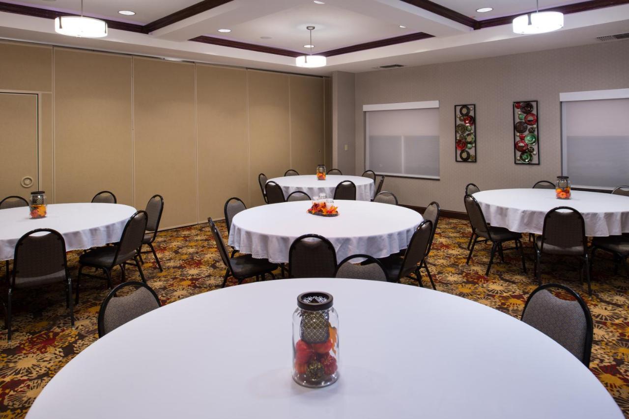 Holiday Inn Express & Suites Pittsburg By Ihg Zewnętrze zdjęcie