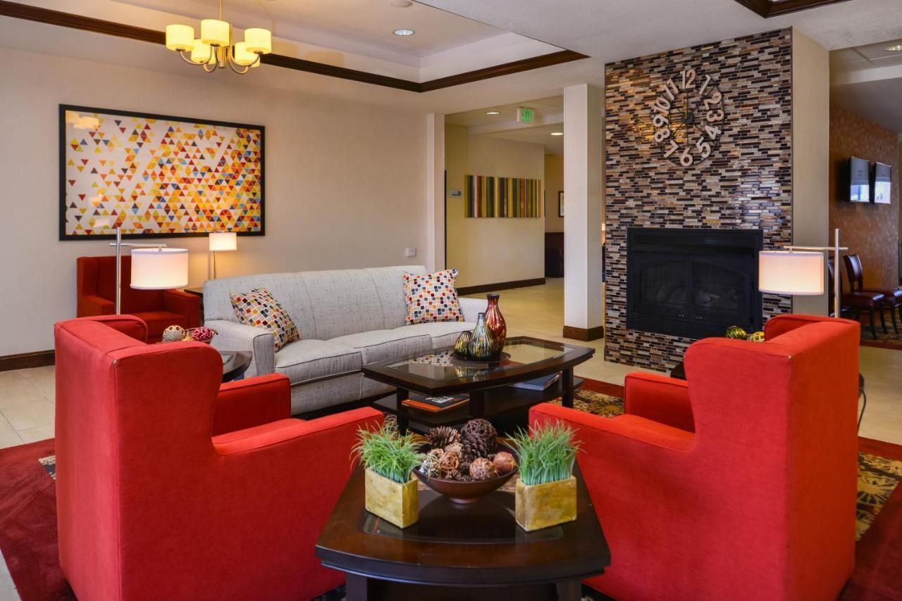 Holiday Inn Express & Suites Pittsburg By Ihg Zewnętrze zdjęcie