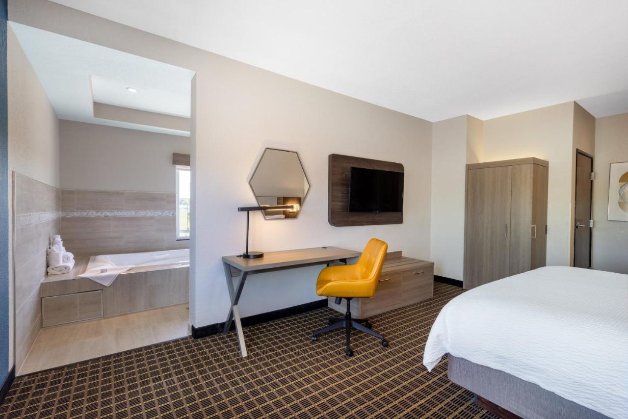 Holiday Inn Express & Suites Pittsburg By Ihg Zewnętrze zdjęcie