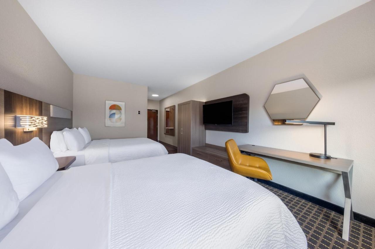 Holiday Inn Express & Suites Pittsburg By Ihg Zewnętrze zdjęcie