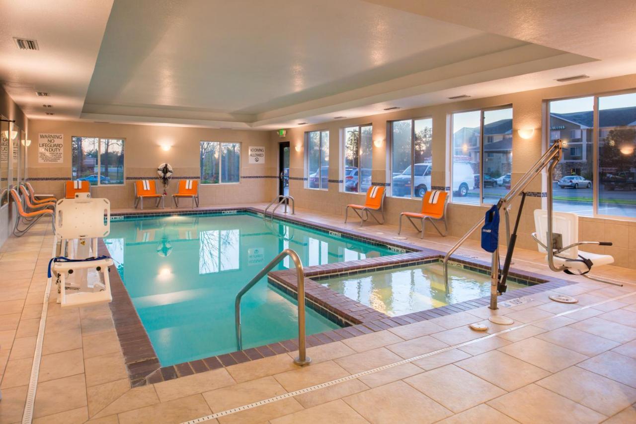 Holiday Inn Express & Suites Pittsburg By Ihg Zewnętrze zdjęcie