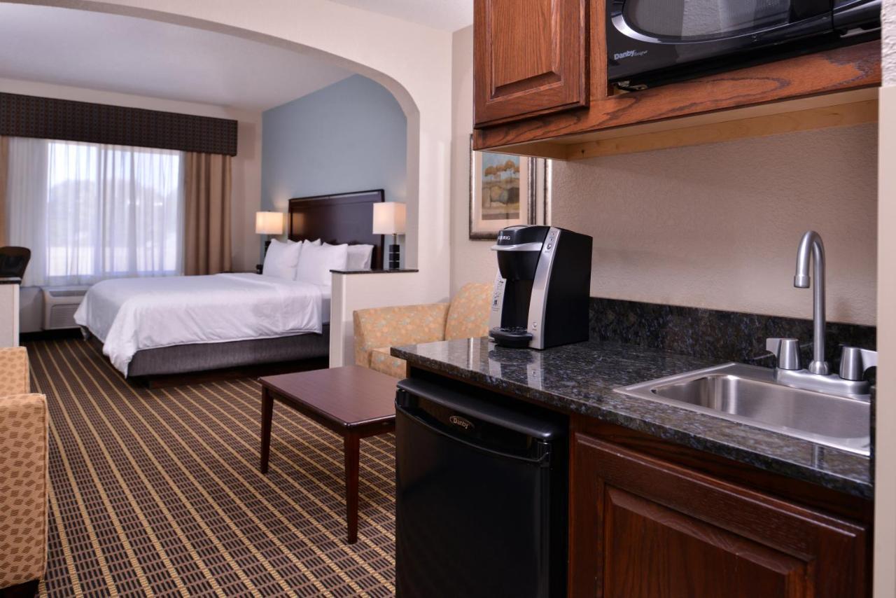 Holiday Inn Express & Suites Pittsburg By Ihg Zewnętrze zdjęcie